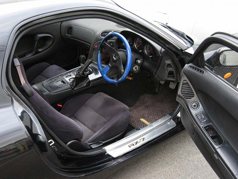 RX-7 TYPE-R GT-Wing Interior view