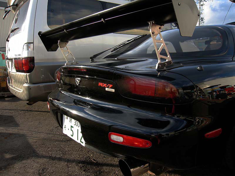 RX-7 TYPE-R GT-Wing rear view