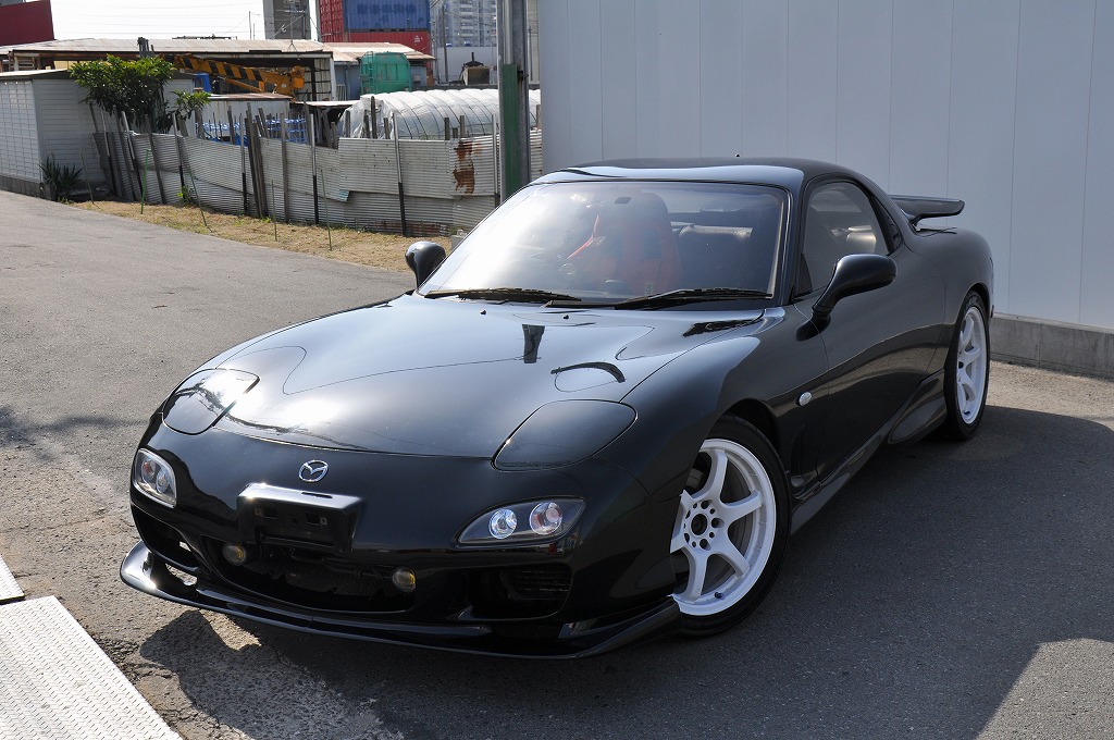 RX-7 TYPE-R  front view